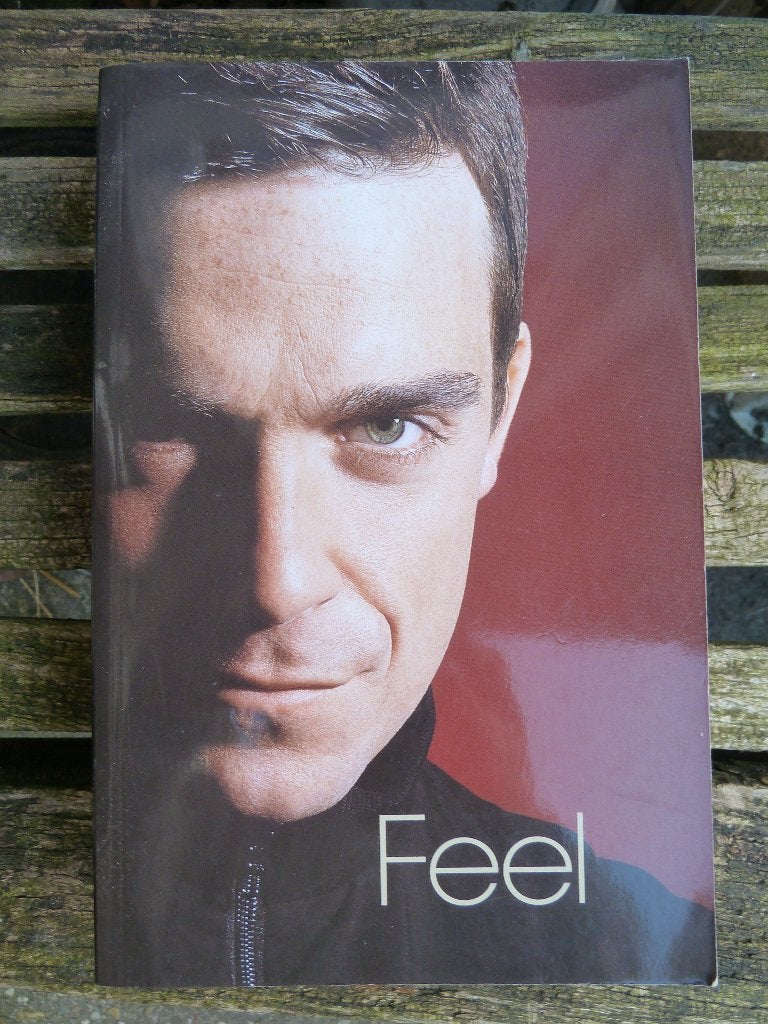 Robbie Williams - Feel (Boek), Gelezen, Overige, Ophalen of Verzenden, Robbie Williams