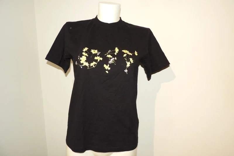 Off White shirt merk druk voorkant in bloemetjes mt S