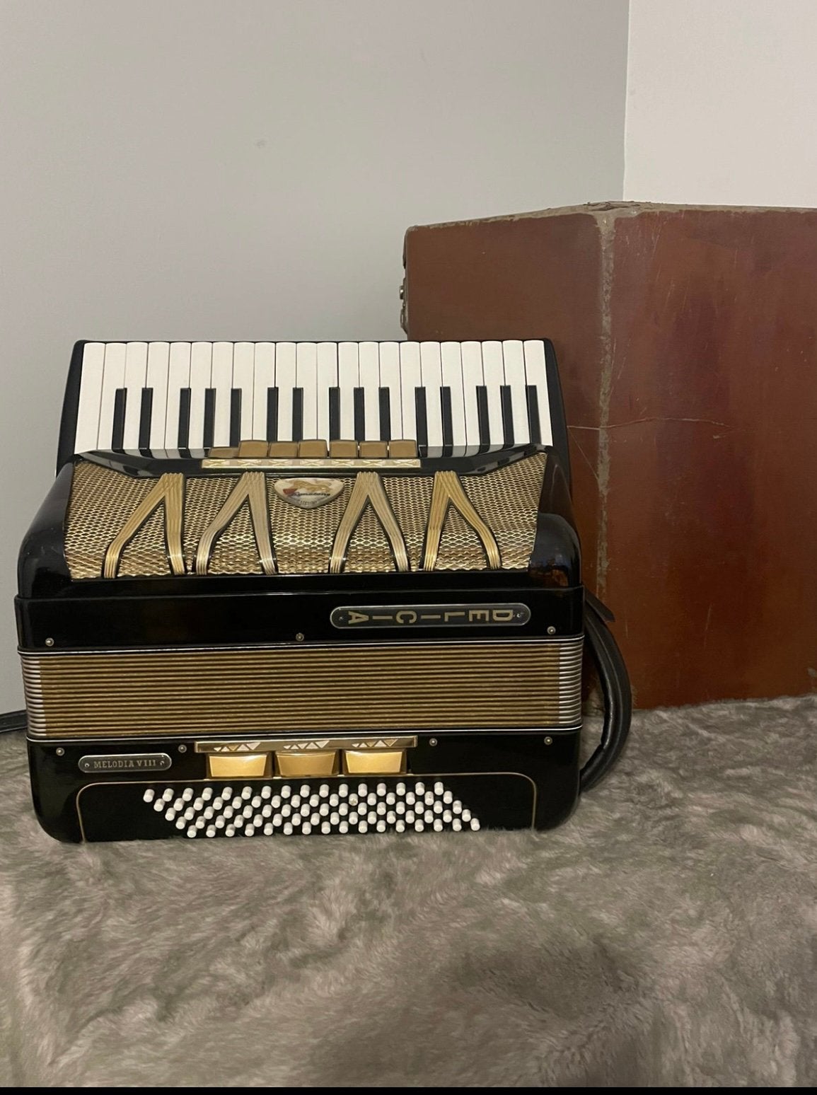 Delicia Melodie VIII – 80 bas | 3-korig, Muziek en Instrumenten, Accordeons, Ophalen, Gebruikt, 80-bas, Met koffer