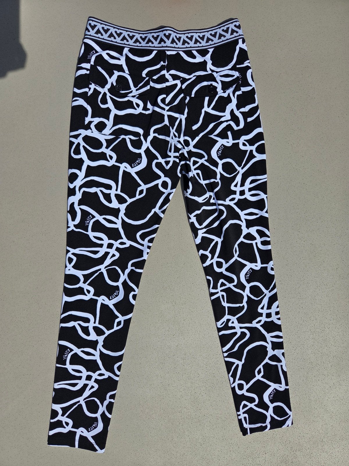 Zoso travelstof broek met grafische print - Maat S, Zwart, Ophalen of Verzenden, Maat 36 (S), Lang