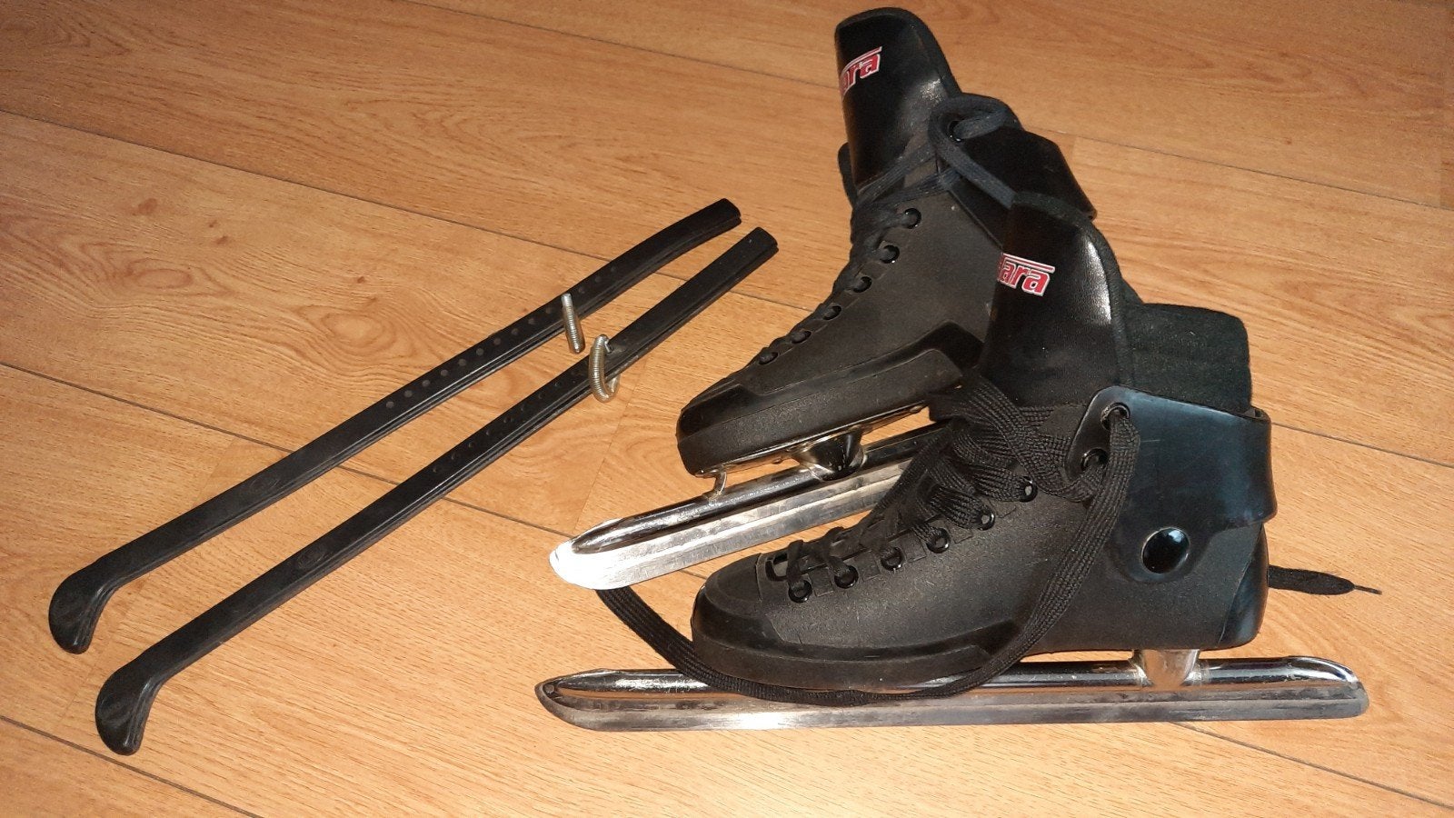 Schaatsen noren maat 41 met schaatsbeschermers, Ophalen, Noren, Overige merken