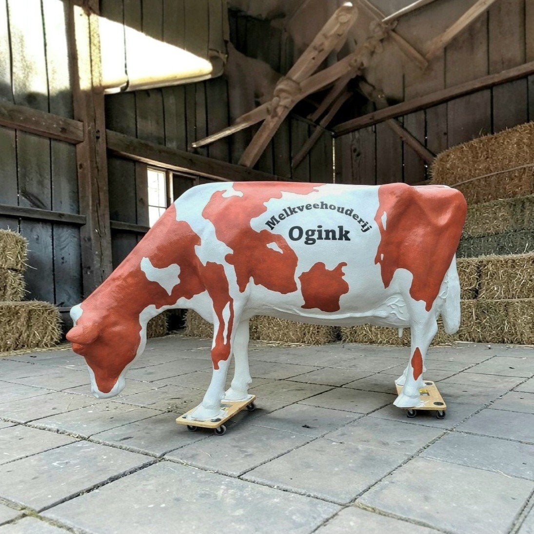 Levensgrote koeien beelden – unieke blikvanger koe beeld, Ophalen, Nieuw, Kunststof, Dierenbeeld