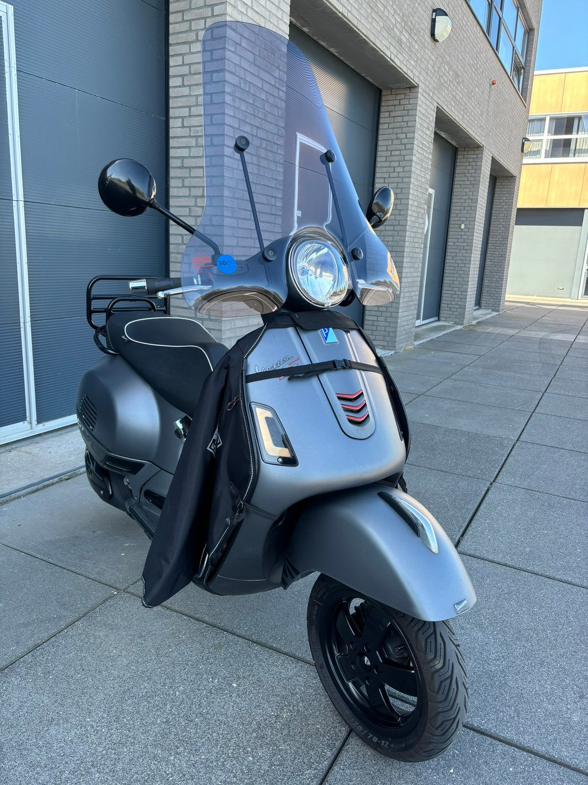 Vespa GTS 300 1st eigenaar full option windscherm ledjes, Ophalen, Zo goed als nieuw, Overige modellen