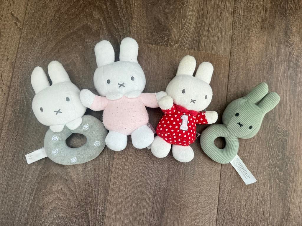 Nijntje rammelaar set - 4 stuks, Ophalen of Verzenden, Zo goed als nieuw, Rammelaar, Met geluid