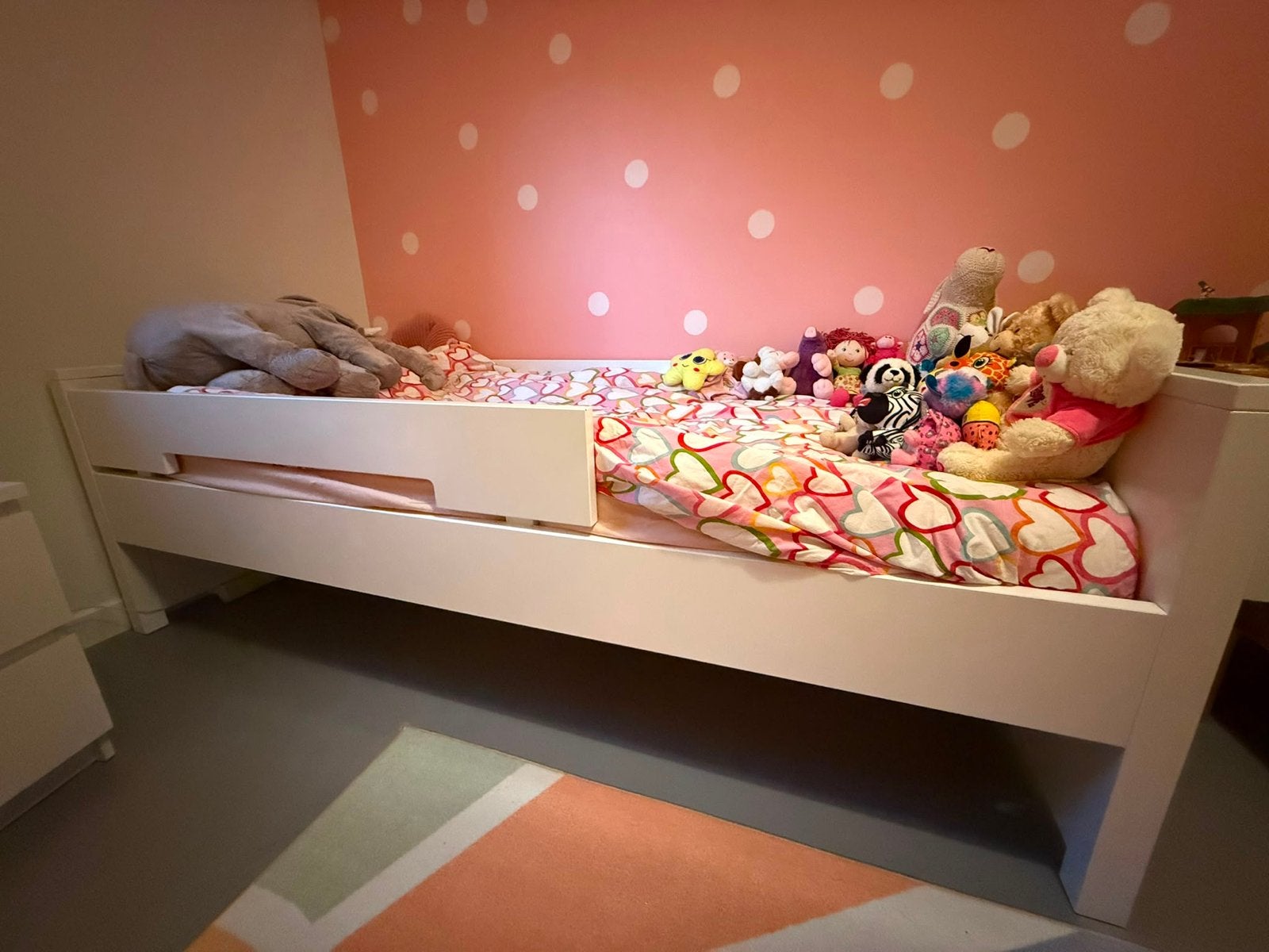 Bopita Jonne kinderbed 90x200 met uitvalbescherming, Ophalen, 85 tot 100 cm, Zo goed als nieuw, Lattenbodem