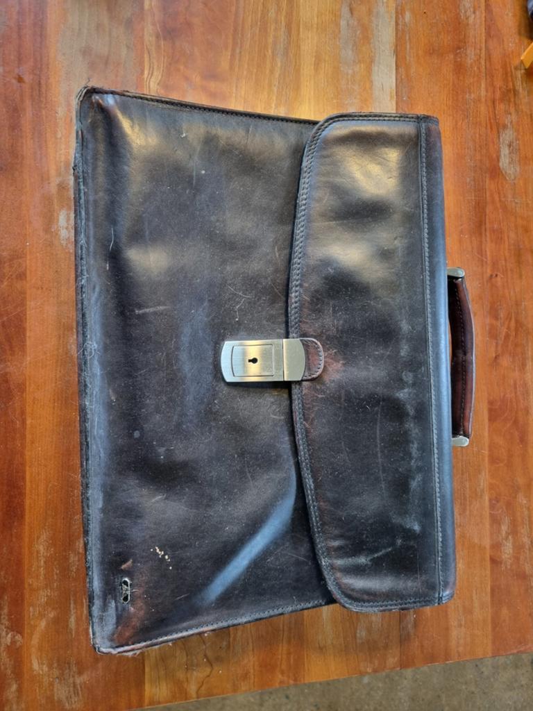 Lederen aktetas / laptoptas van Tony Perotti., Gebruikt, Aktetas, Ophalen of Verzenden, Zwart