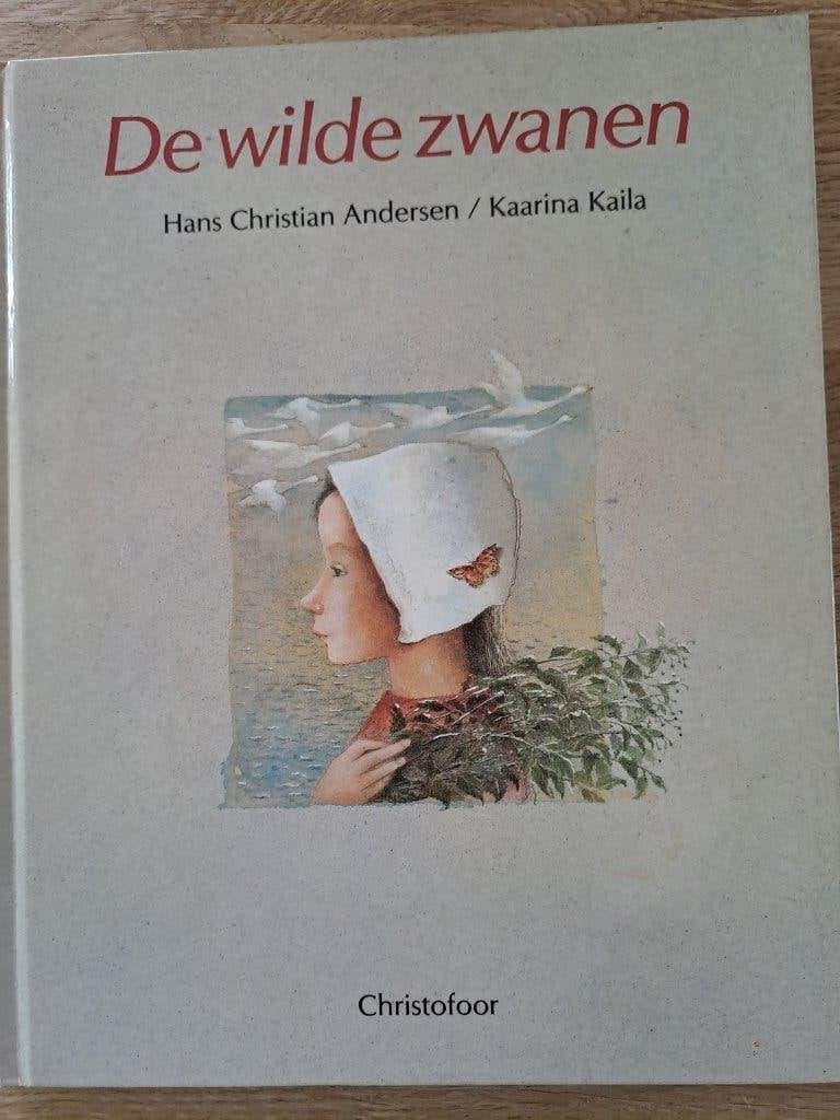 DE WILDE ZWANEN. SPROOKJE VAN HANS ANDERSEN., Boeken, Ophalen of Verzenden, Gelezen, Hans Christian Andersen