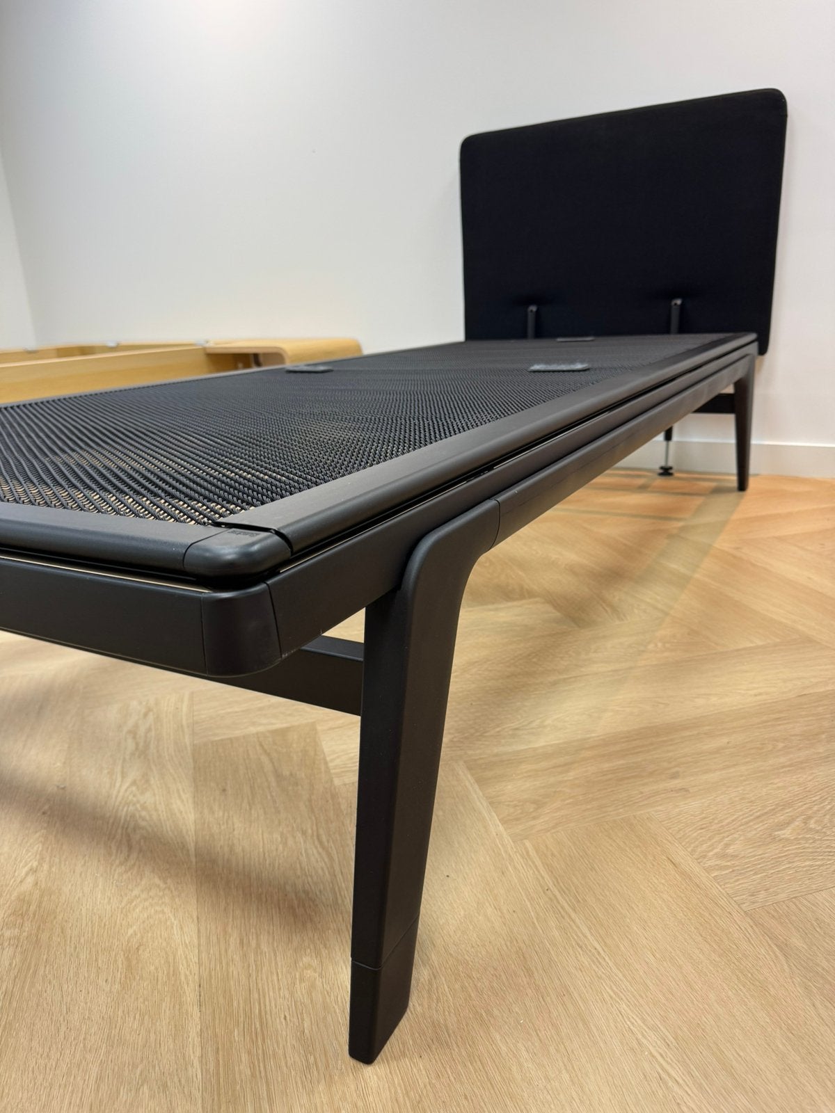 Showroommodel: Auping Original 90x210 Deep Black (-50%!), De BeddenHal, 90 cm, Tweepersoons, Ophalen of Verzenden
