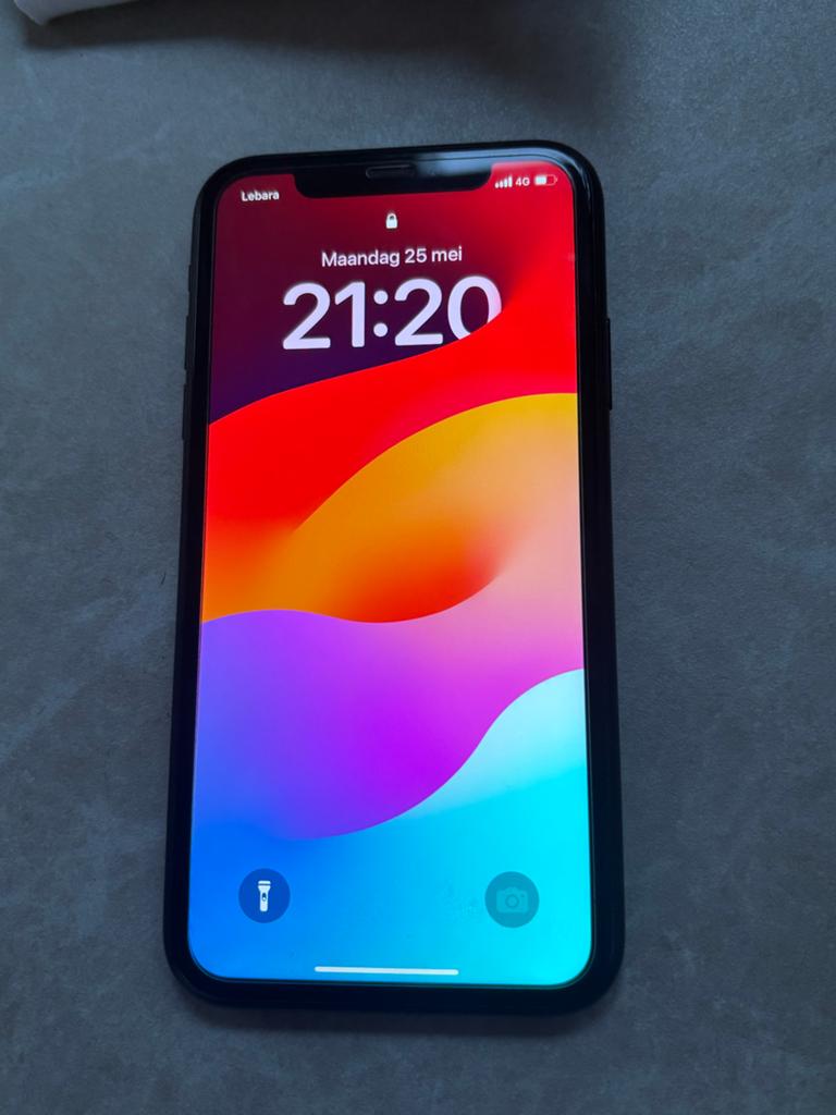 iPhone XR Zwart - Goede staat, altijd in Otterbox hoesje, Ophalen, Zo goed als nieuw, Zwart, IPhone XR