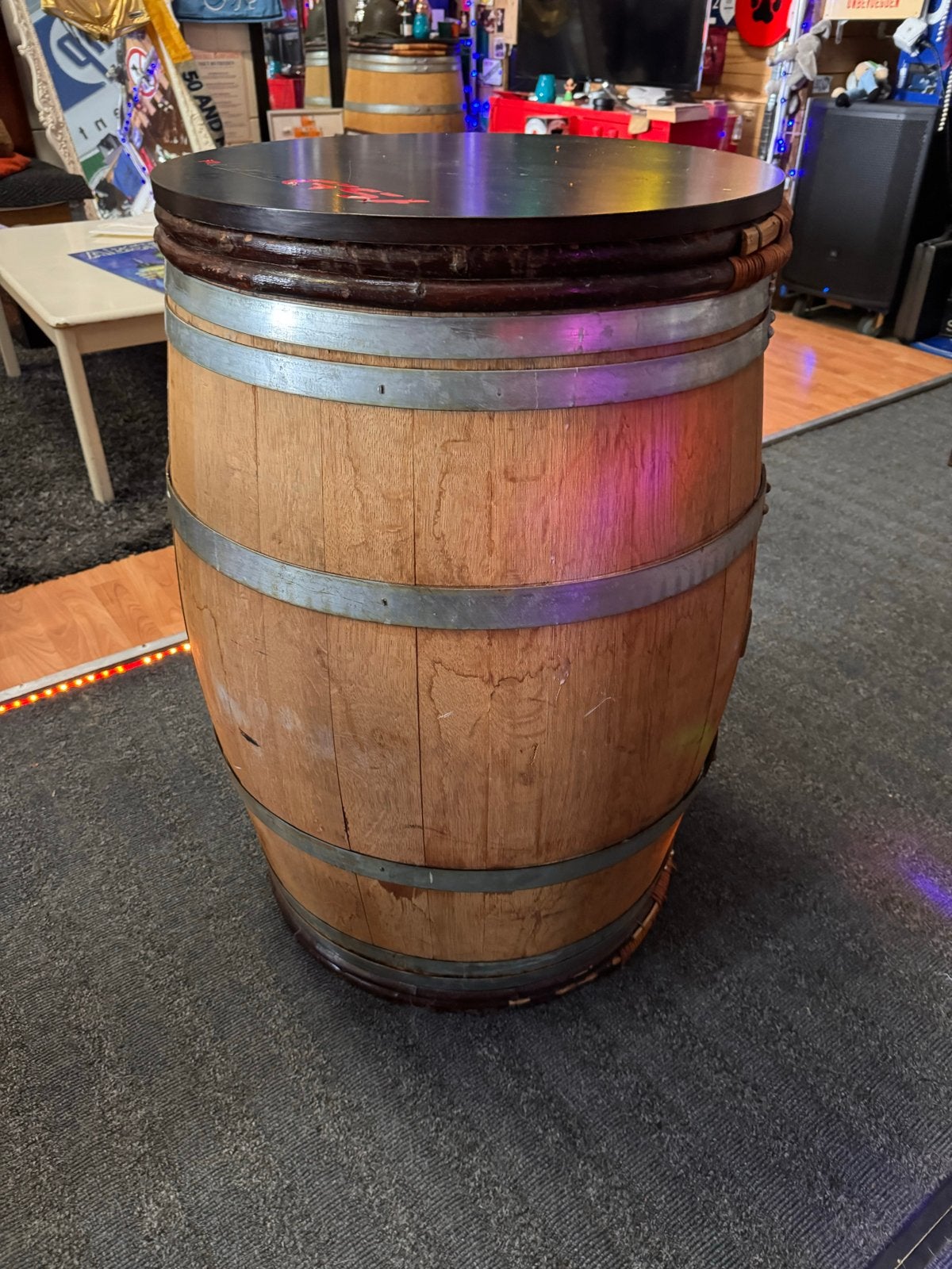 Origineel frans eiken wijnvat, Ophalen, Hout, Zo goed als nieuw, Bruin