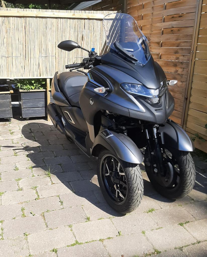 Yamaha Tricity 300 | 2022, Fietsen en Brommers, Scooters | Yamaha, Ophalen, Gebruikt, Benzine, Overige modellen