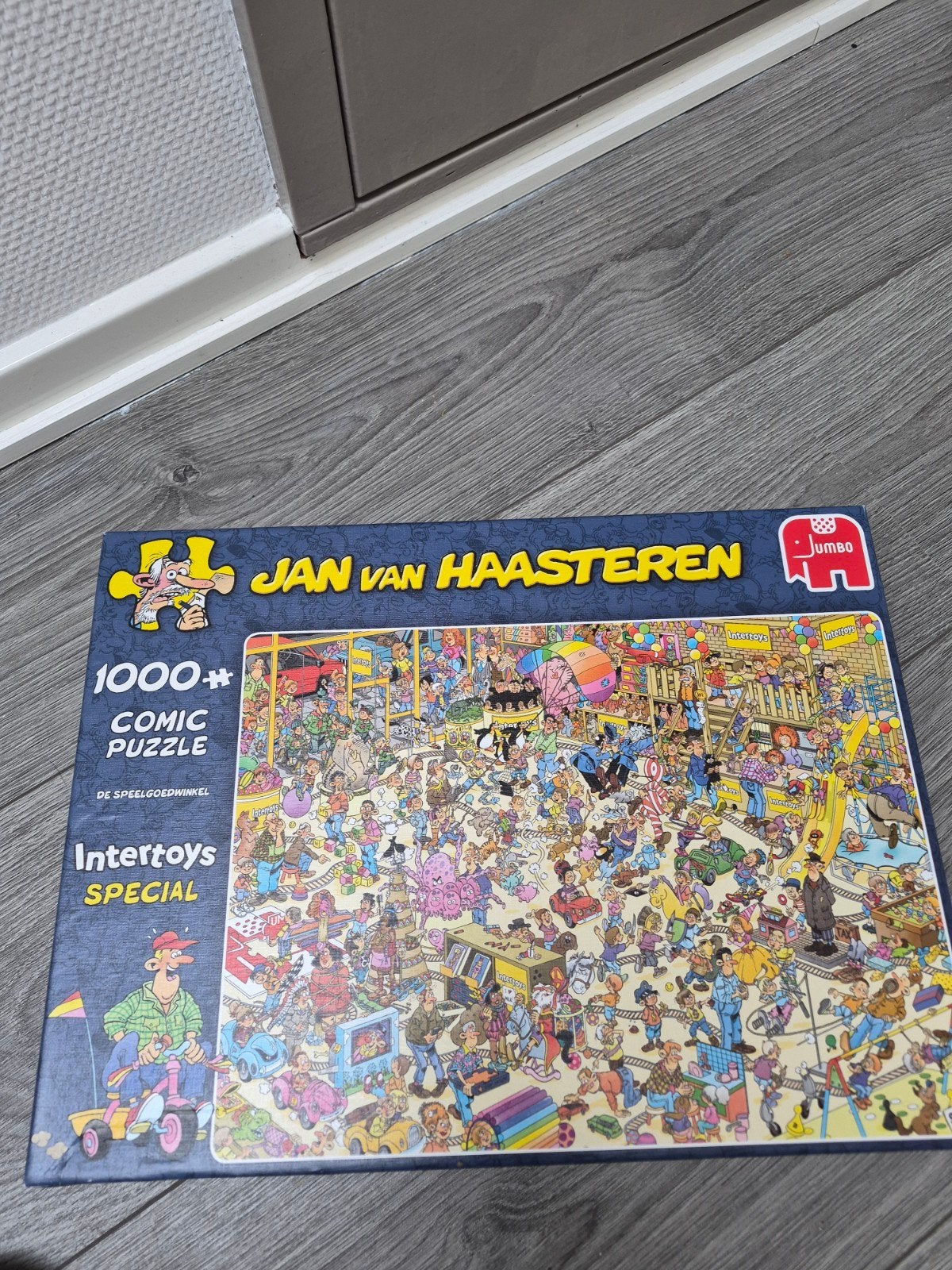 Jan van Haasteren 1000 stukjes - De Speelgoedwinkel, Ophalen of Verzenden, 500 t/m 1500 stukjes, Gebruikt