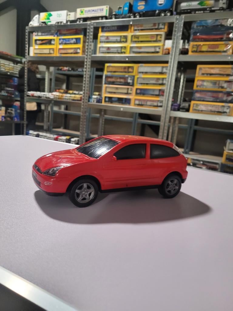 Ford focus hactback, Hobby en Vrije tijd, Modelauto's | 1:18, Overige merken, O, O, Auto