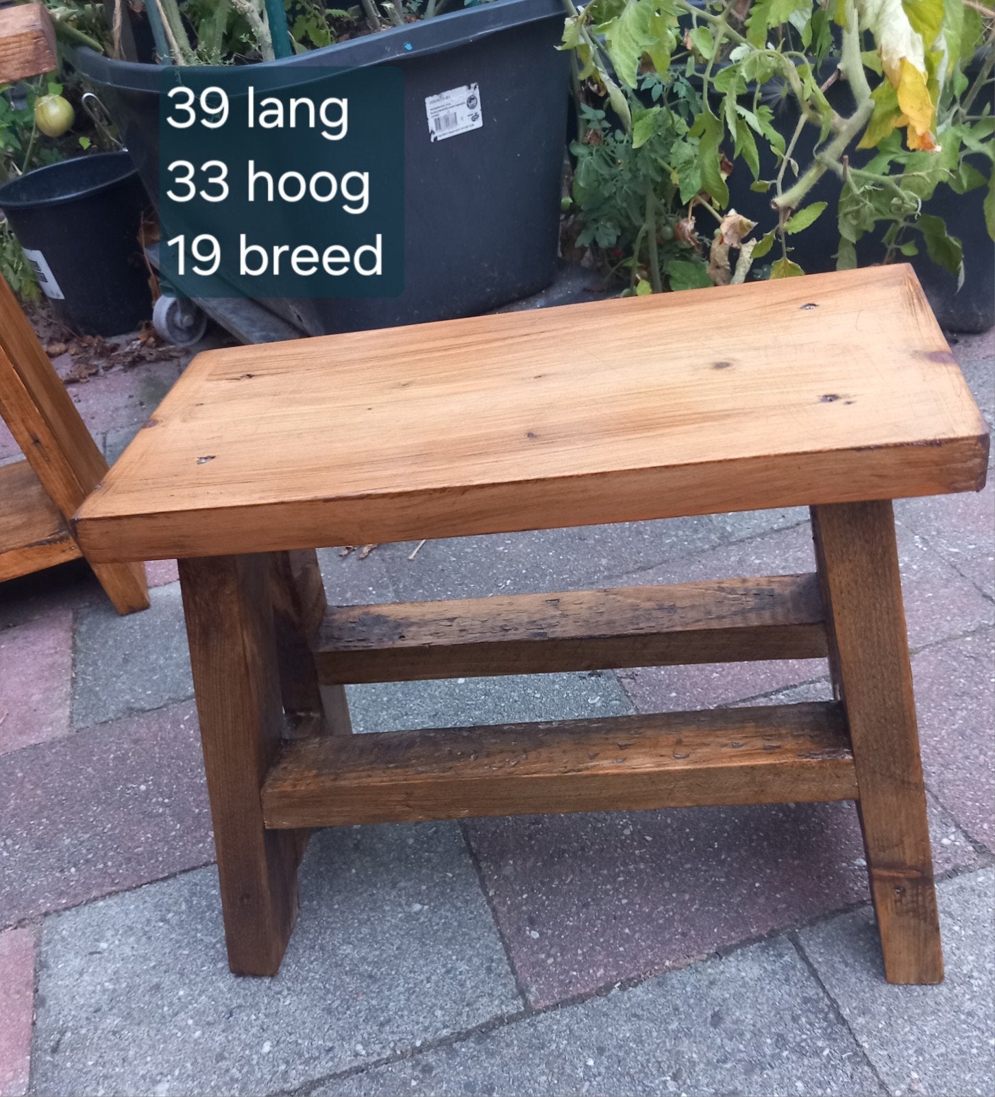 Houten planten  krukje  39x33x19 cm, Huis en Inrichting, Ophalen of Verzenden, Gebruikt, Hout
