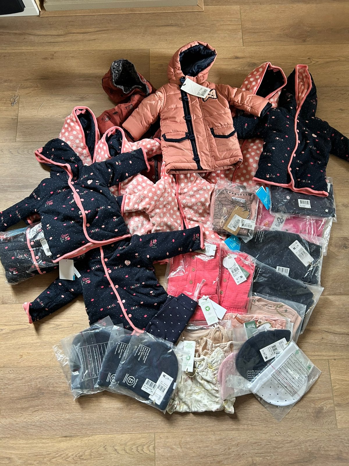 Partij 30 stuks nieuwe babykleding Noppies/Feetje, Ophalen of Verzenden, Nieuw