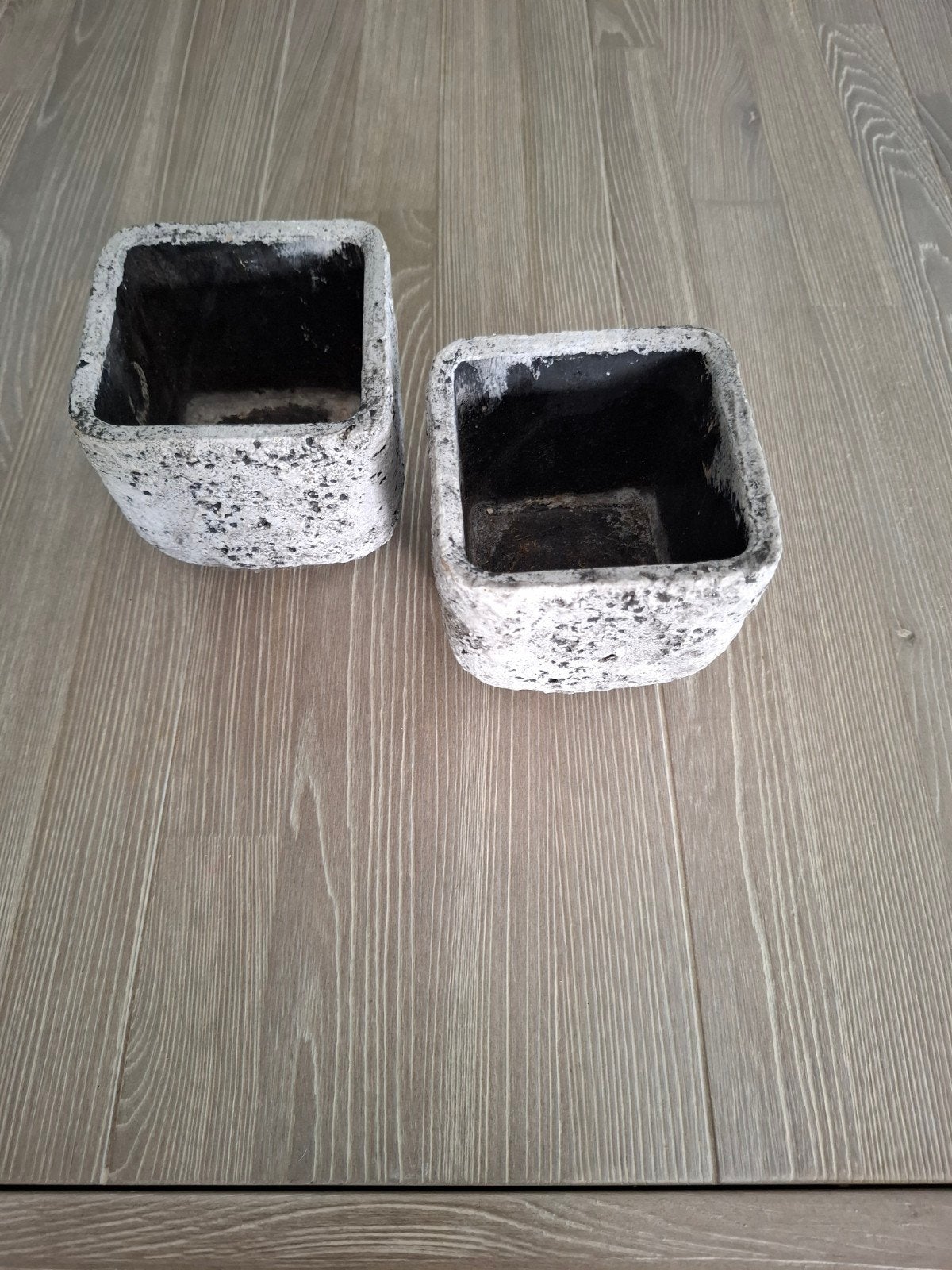 Set van 2 vierkante bloempotten, betonlook -  Intratui, Tuin en Terras, Vierkant, Binnen, Ophalen of Verzenden, Zo goed als nieuw