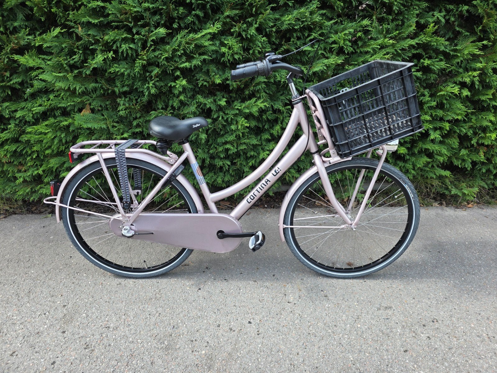 Cortina U4 Meisjesfiets 3 Versnellingen 26" inch H46, Terugtraprem, Cortina U4 transportfiets, Versnellingen, Zo goed als nieuw