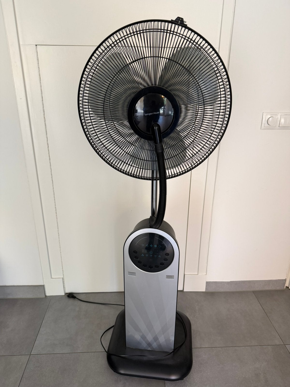 Tarrington House SFM4016 ventilator met nevelfunctie, Ophalen, Ventilator met afstandsbediening, Zo goed als nieuw, Statiefventilator
