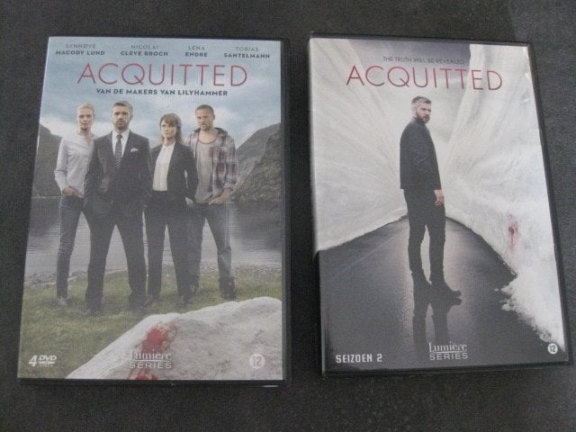 ACQUITTED - SEIZOEN 1 met SEIZOEN 2 samen op 6 DVD'S, Cd's en Dvd's, Vanaf 12 jaar, Ophalen, Zo goed als nieuw, Detective en Krimi