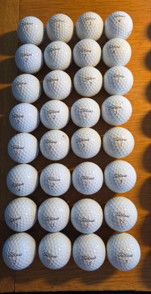 Partij Titleist golfballen, Sport en Fitness, Ophalen of Verzenden, Gebruikt, Bal(len)