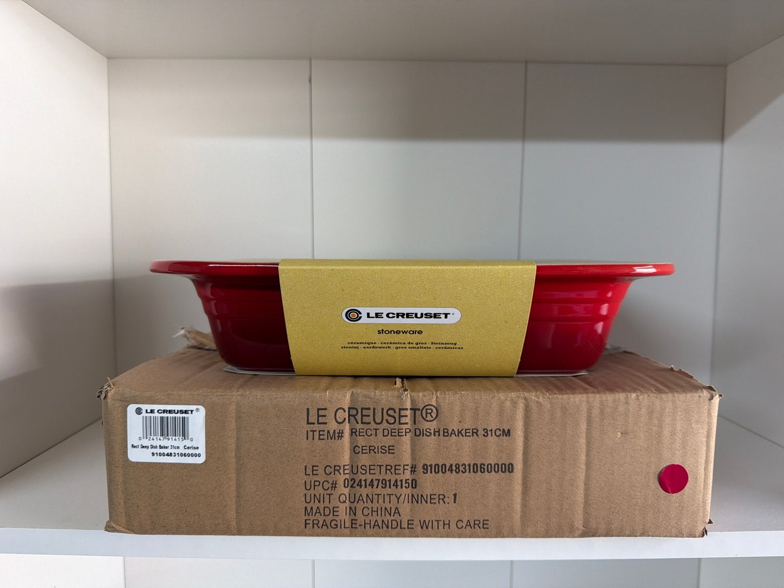 Le Creuset Ovenschaal Deep Dish Baker 31cm Cerise, Overige typen, Nieuw, Steen/keramiek, Rood