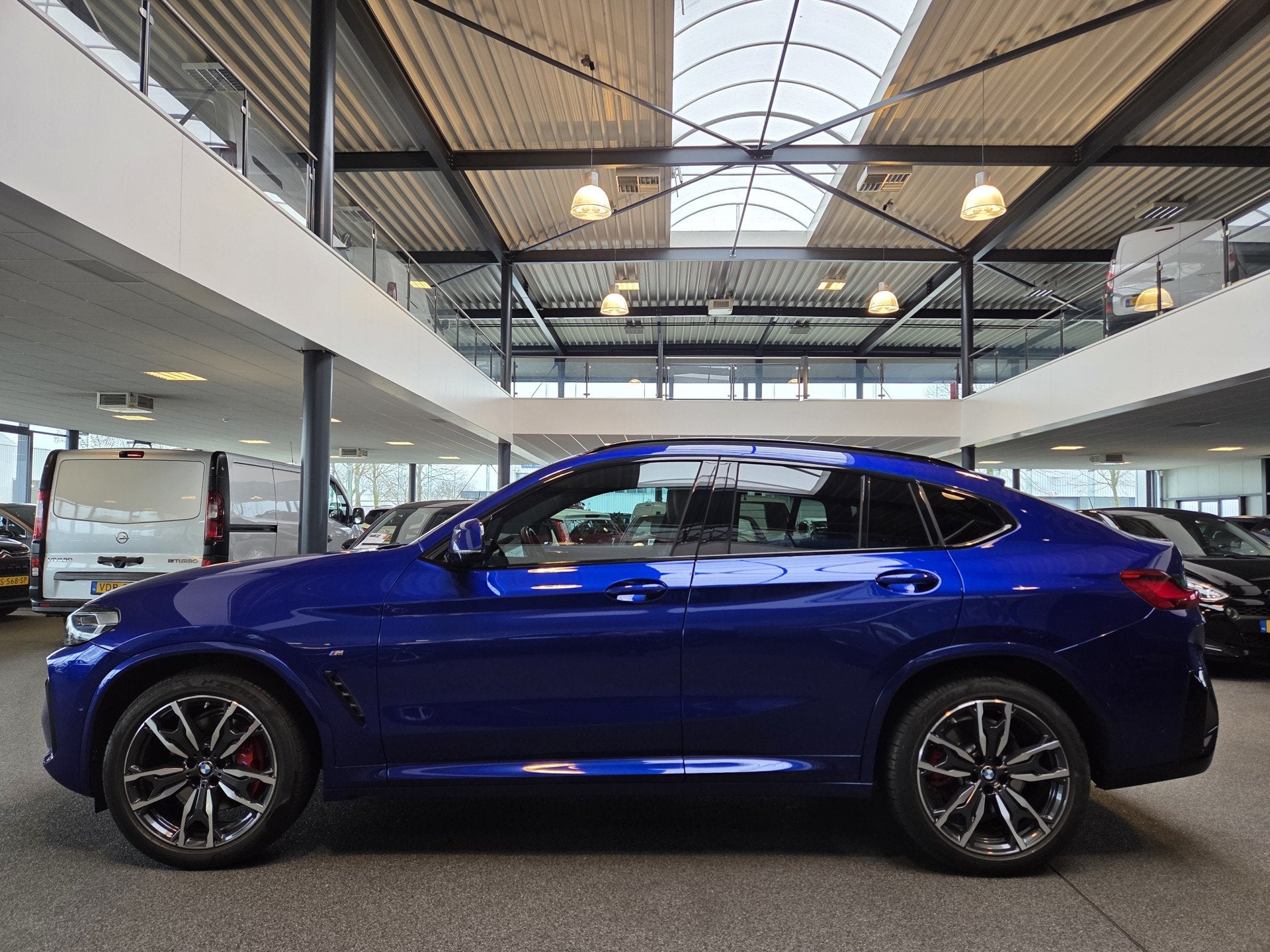 BMW X4 xDrive20i High Executive (bj 2023, automaat), Auto's, BMW, 1998 cc, Gebruikt, Euro 6, 4 cilinders