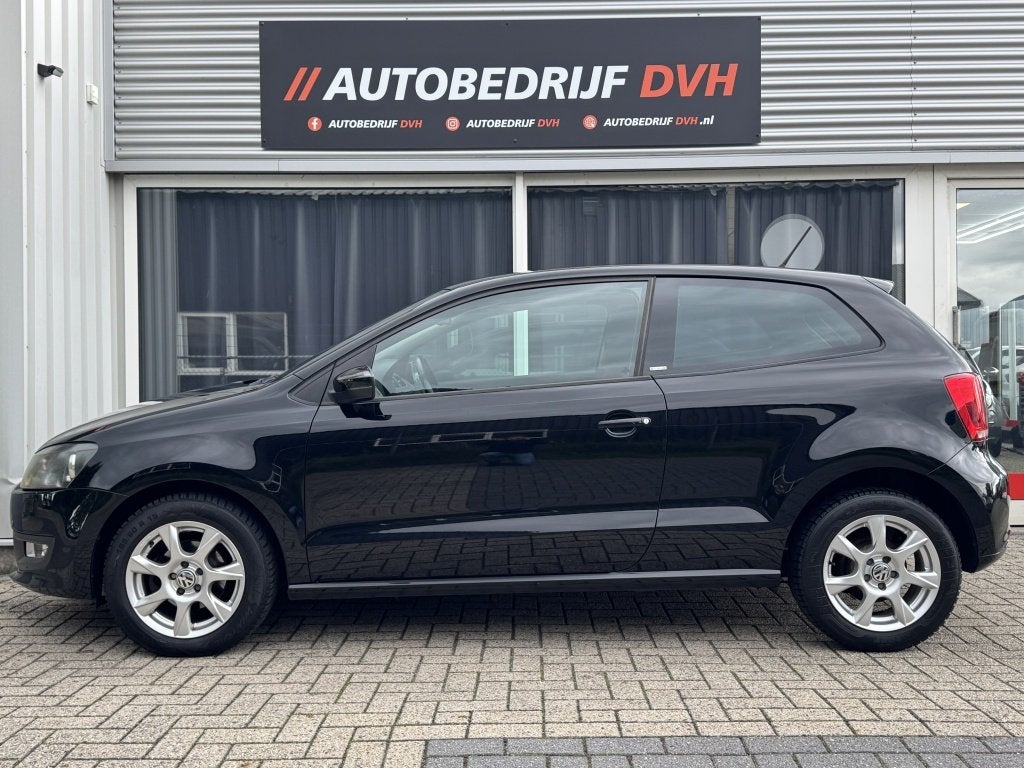 Volkswagen Polo 1.2 Style / STOELVERW / AIRCO / DEALER OND /, Auto's, 967 kg, 60 pk, 1198 cc, Zwart