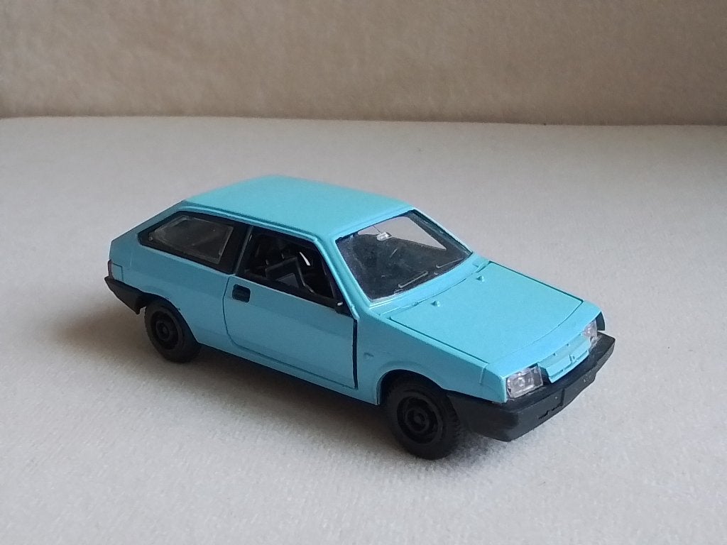 Vaz 2108 Lada Samara Hatchback Novoexport made in ussr, Ophalen of Verzenden, Zo goed als nieuw, Auto, Overige merken