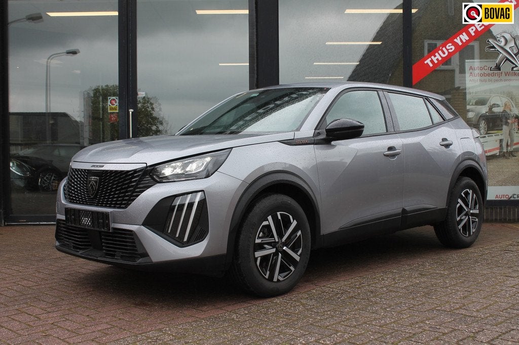 Peugeot 2008 1.2 Hybrid 136 Style Cruise/Lmv/Automaat!, 1272 kg, Gebruikt, 1199 cc, Bedrijf
