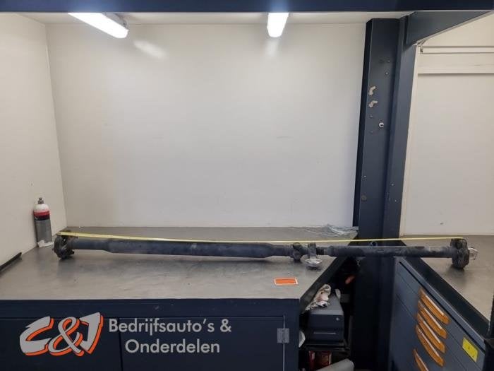 Tussenas van een Mercedes Vito, Auto-onderdelen, Remmen en Aandrijving, Gebruikt, -, Ophalen of Verzenden, -