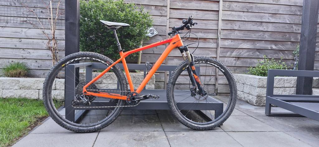 CUBE Reaction Race Mountainbike 28" - Aluminium Frame, Fietsen en Brommers, Fietsen | Mountainbikes en ATB, Overige merken, Gebruikt