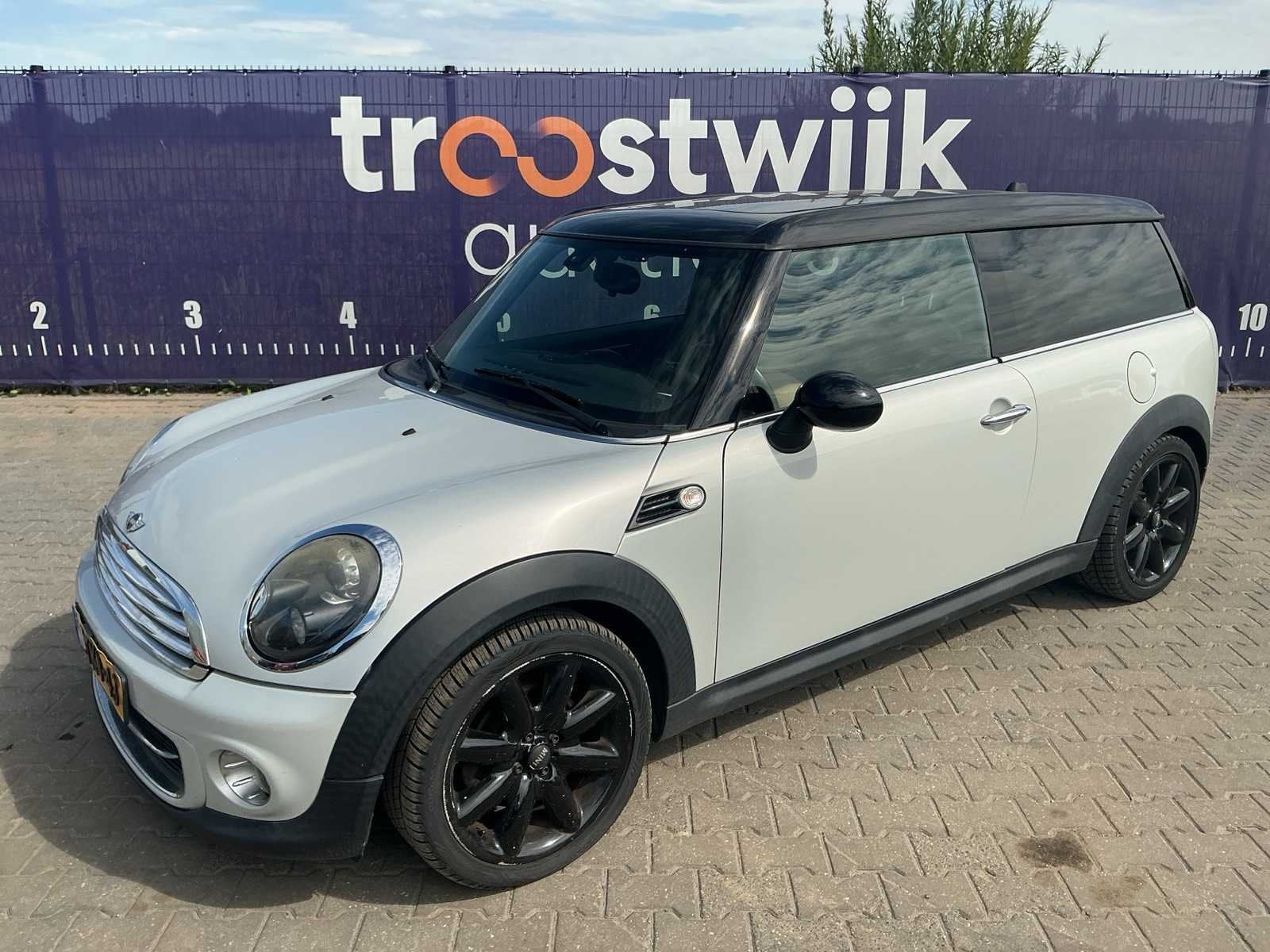 2010 - MINI - Clubman - 1.6 Cooper Chili - Personenauto, Auto's, Voorwielaandrijving, Euro 5, Gebruikt, 4 cilinders