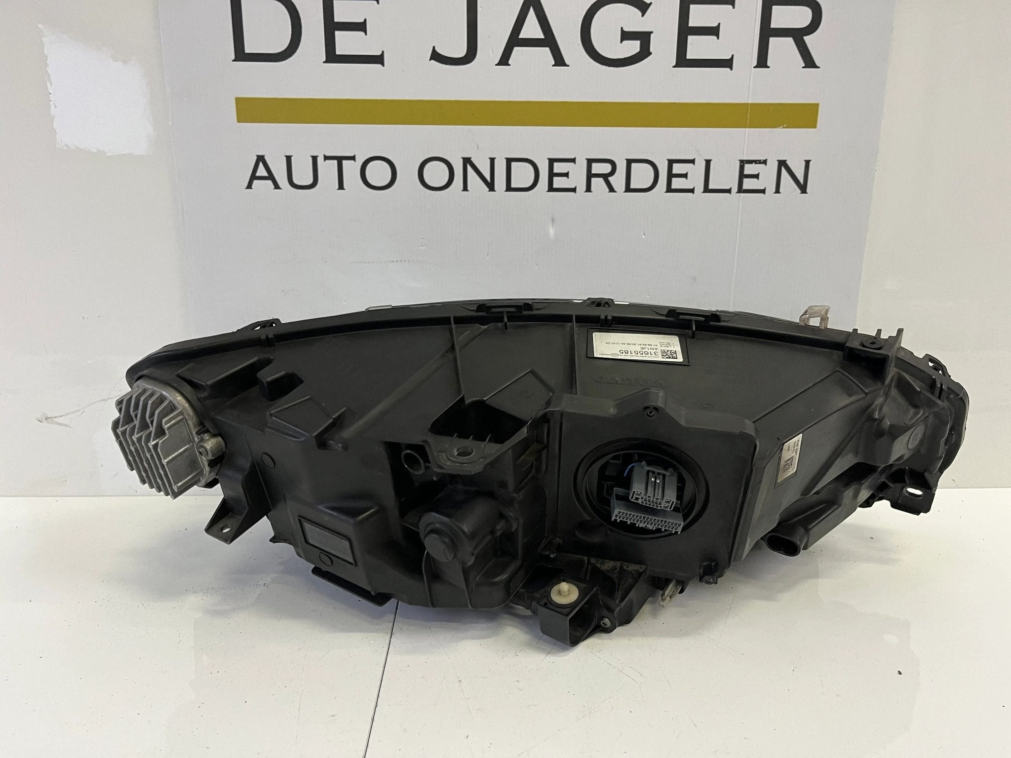 VOLVO V90 S90 FULL LED ACTIVE HIGH BEAM KOPLAM 31655185, Gebruikt, Gunnar Engellaus vag 8
405 31  Gothenburg, SE, Info@volvocars.com