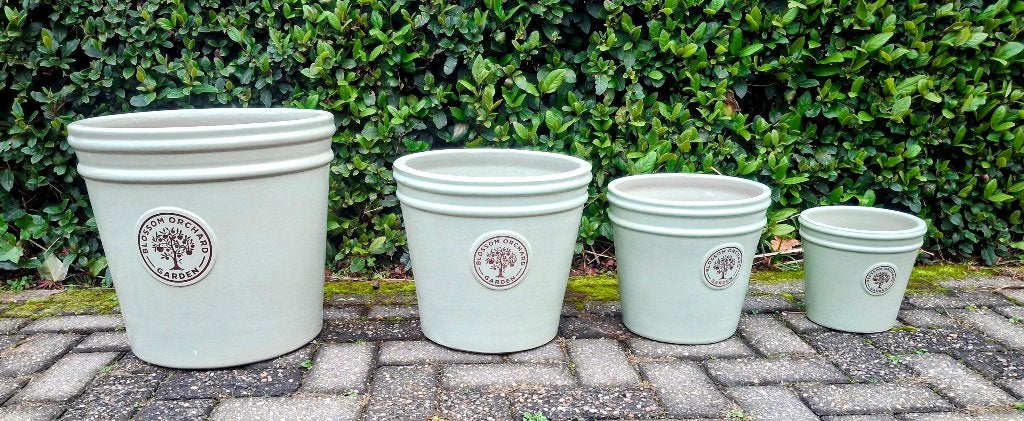 Leuke nieuwe geglazuurde poten in 4 maten en 3 kleuren., Rond, Nieuw, Minder dan 40 cm, Binnen