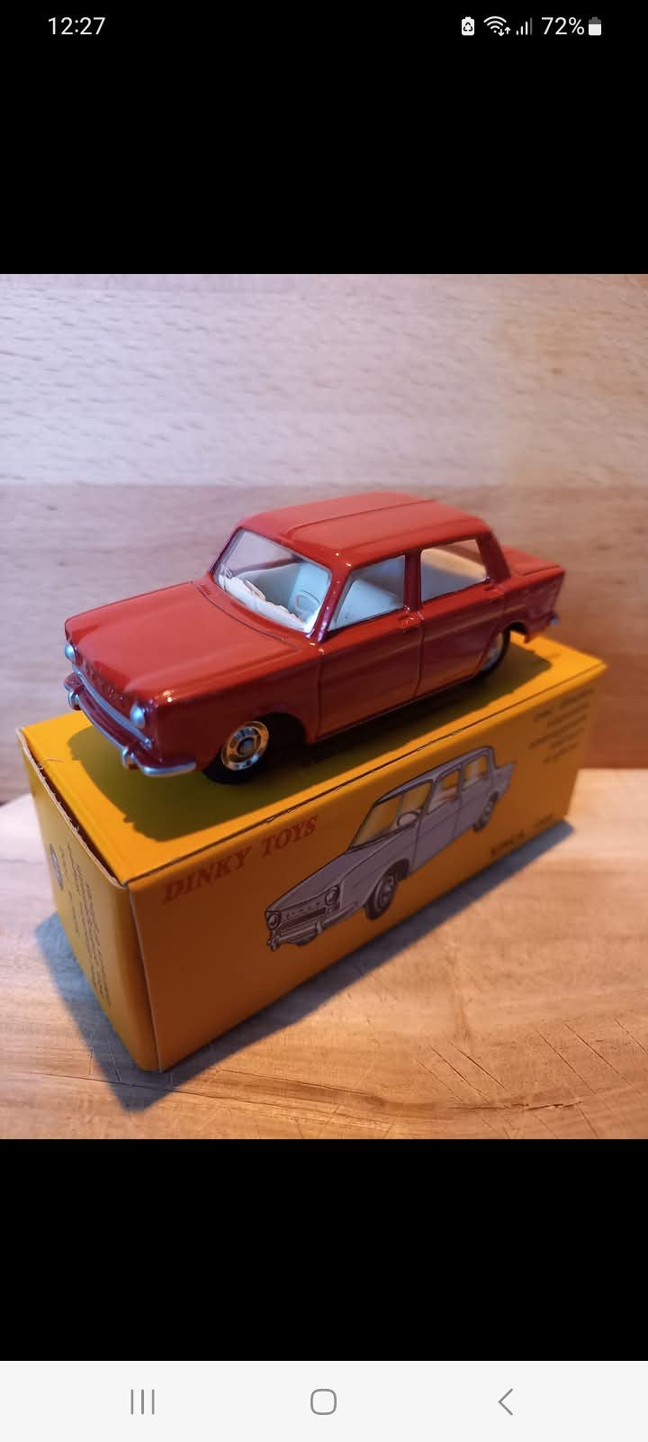 Atlas Dinky Toys Simca 1000 - steenrood met doosje, Hobby en Vrije tijd, Ophalen of Verzenden, Zo goed als nieuw, Auto, Dinky Toys