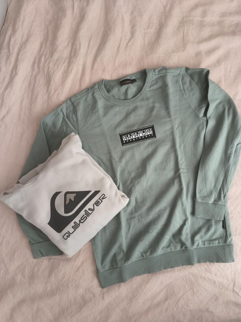 Napapijri sweater en Quiksilver hoodie, Kinderen en Baby's, Kinderkleding | Maat 164, Ophalen of Verzenden, Jongen of Meisje, Trui of Vest