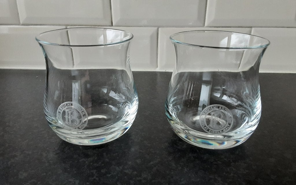 BRUICHLADDICH islay single malt whisky glazen 2 stuks, Verzamelen, Ophalen of Verzenden, Zo goed als nieuw, Borrel- of Shotglas