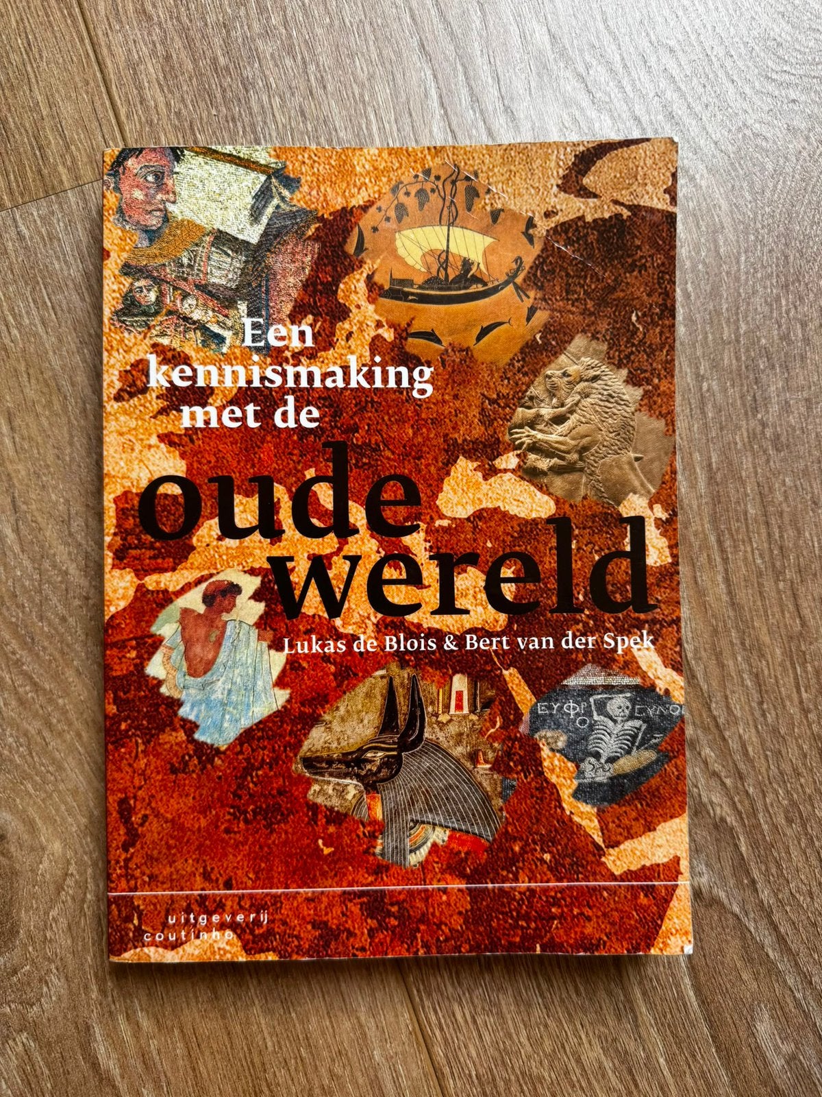 Een Kennismaking Met De Oude Wereld, Ophalen of Verzenden, Zo goed als nieuw, Achtergrond en Informatie