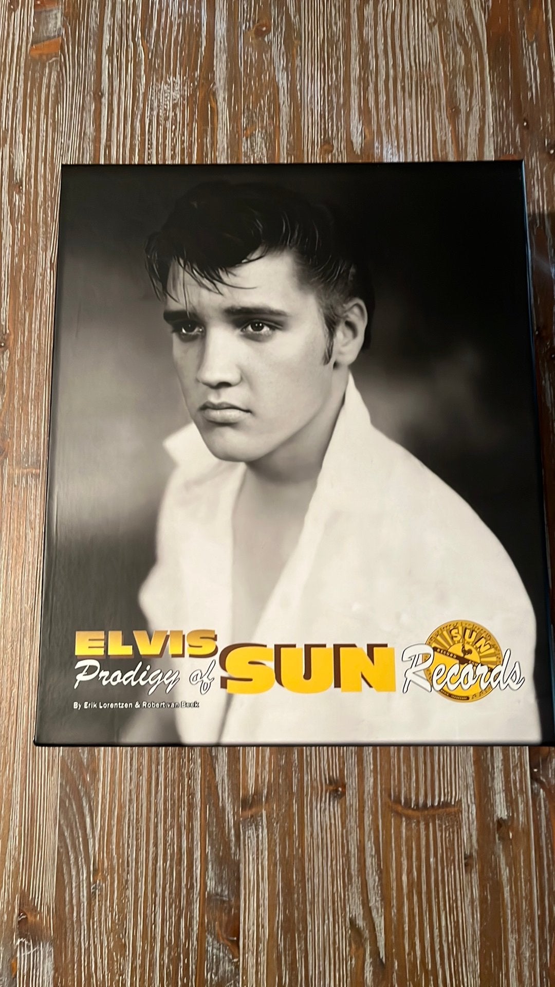 Elvis prodigy of Sun records,bookset, Ophalen of Verzenden, Zo goed als nieuw, Artiest