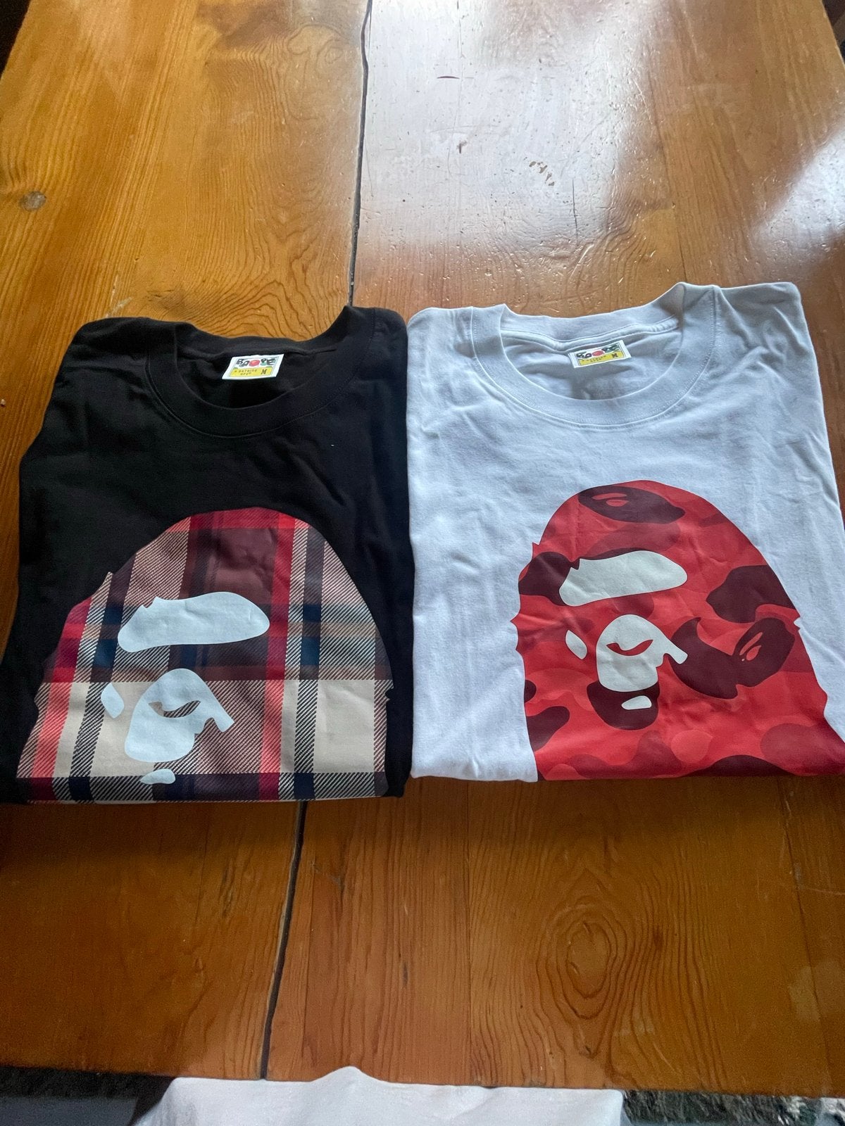 A Bathing Ape T-shirts - Zwart & Wit - Maat M, Ophalen of Verzenden, Zo goed als nieuw, Maat 48/50 (M), Overige kleuren