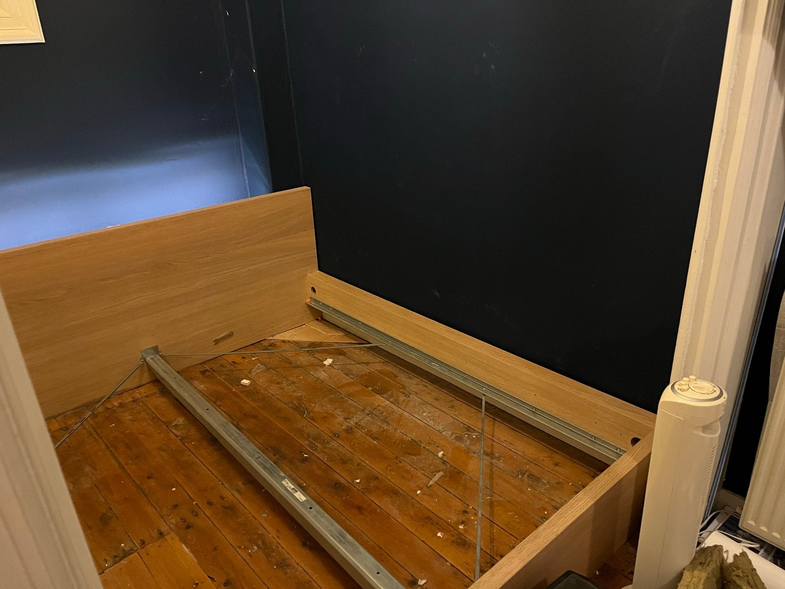 Bedframe van Ikea, 180x200cm, Ophalen, 85 tot 100 cm, Gebruikt, Matras
