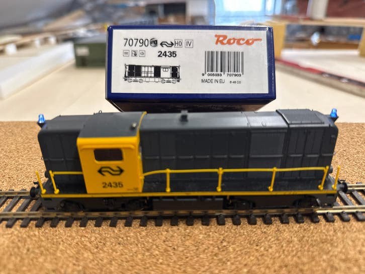 Roco NS Locomotief 2435 H0 Gelijkstroom fullsound dcc, Hobby en Vrije tijd, Modeltreinen | H0, Ophalen of Verzenden, Roco, Gelijkstroom