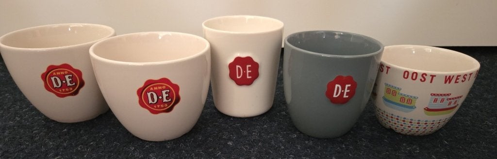 5x Douwe Egberts mokken nu voor €2.00 p/s, Overige merken, Nieuw, Ophalen of Verzenden, Overige stijlen