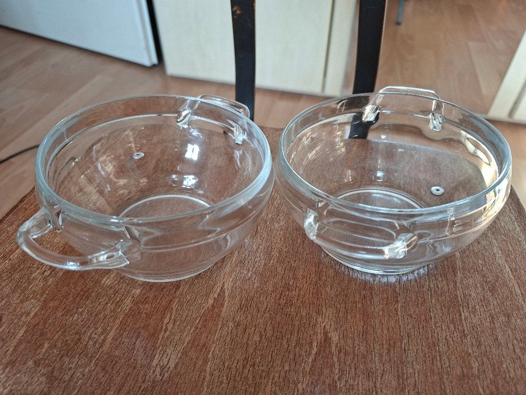 2 glazen soepkommen, Ophalen of Verzenden, Kom(men), Overige stijlen, Glas
