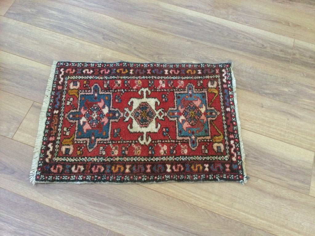 Tafelloper Perzisch 85 bij 58 cm., Overige materialen, 58 cm, Ophalen of Verzenden, Overige kleuren