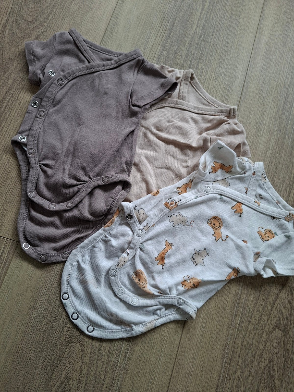 3x H&M overslagromper maat 50, Overige typen, Jongetje of Meisje, H&M, Ophalen of Verzenden