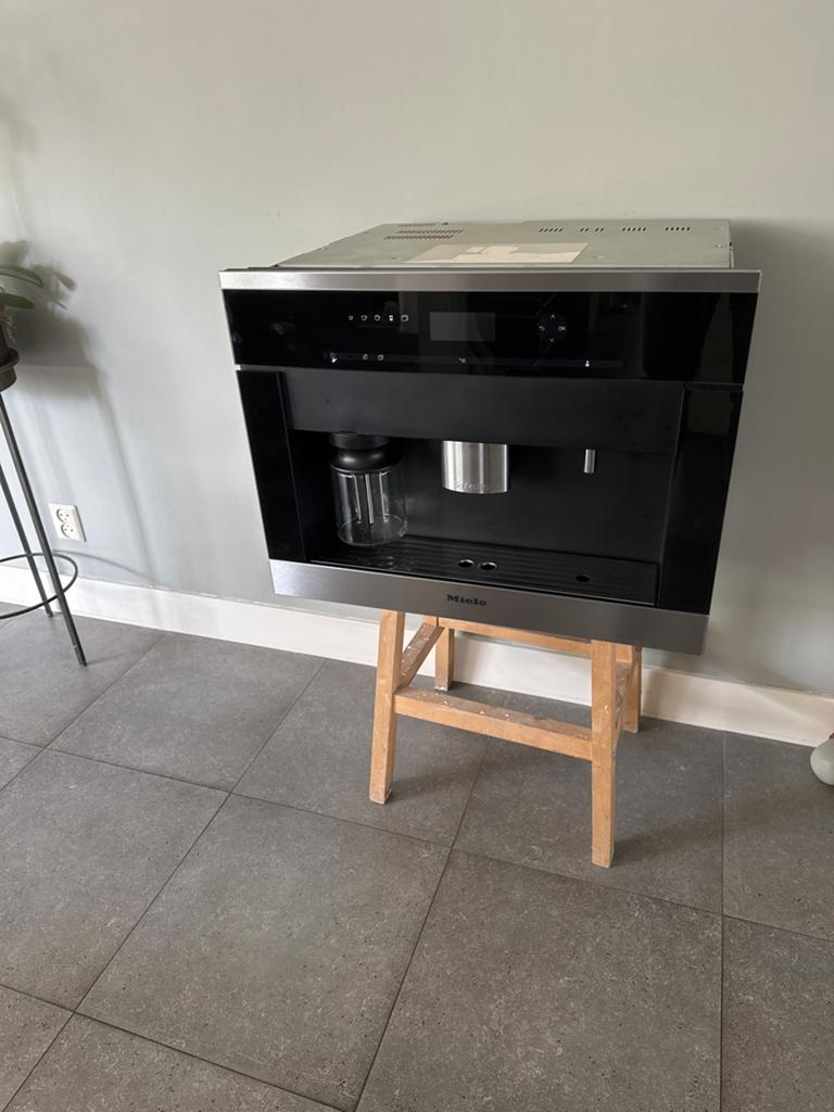 Miele CVA 6405 Inbouw Koffiemachine - Defect, Witgoed en Apparatuur, Koffiezetapparaten, Ophalen, 10 kopjes of meer, Koffiemachine