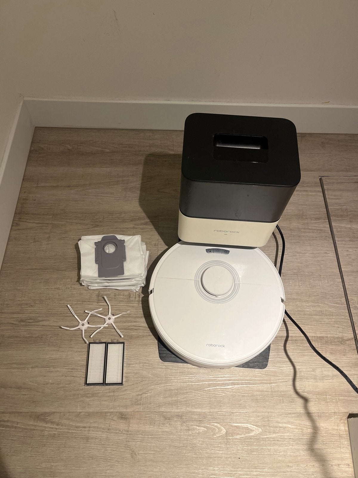 Roborock Q7 Max+ Robot Vacuum&Accessories, Witgoed en Apparatuur, Ophalen, Gebruikt, Automatisch legen, Robotstofzuiger