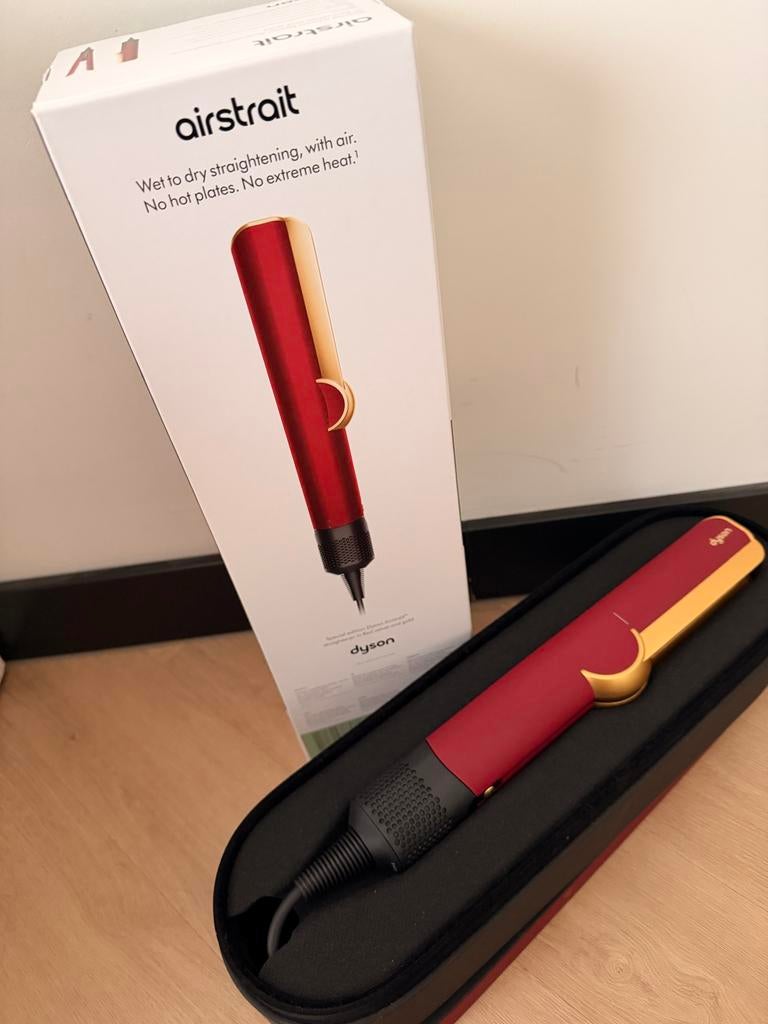 Dyson Airstrait Stijltang Red Velvet/Goud - Zo goed als nieu, Ophalen, Zo goed als nieuw, Haarverzorging