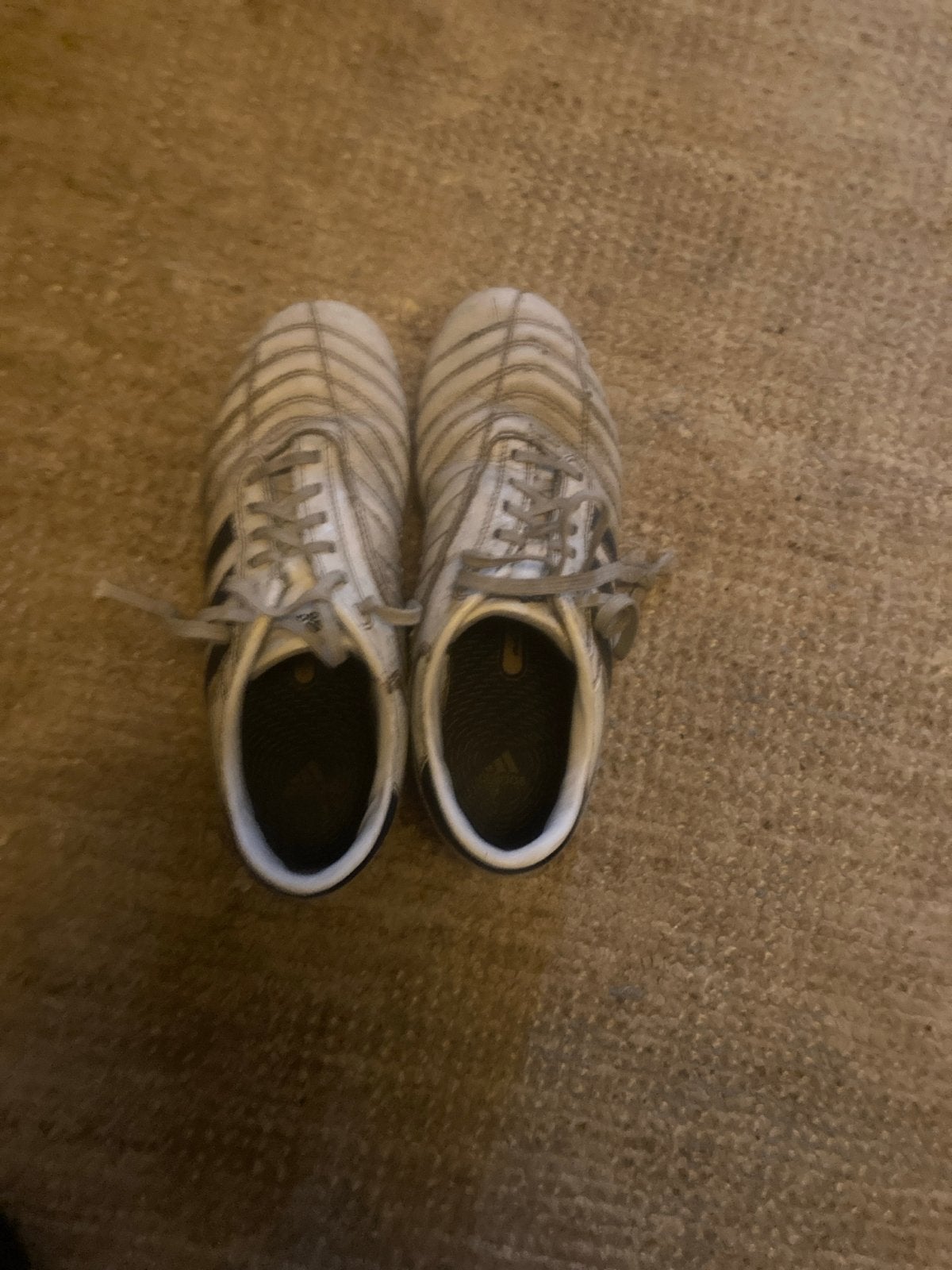 Gebruikte Adidas voetbalschoenen, Gebruikt, Maat XS of kleiner, Schoenen, Ophalen of Verzenden